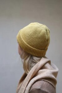 Hand dyed wool beanie by Kathryn Davey - Sustainable gift guide by Curly Carrot Pinterest Marketing